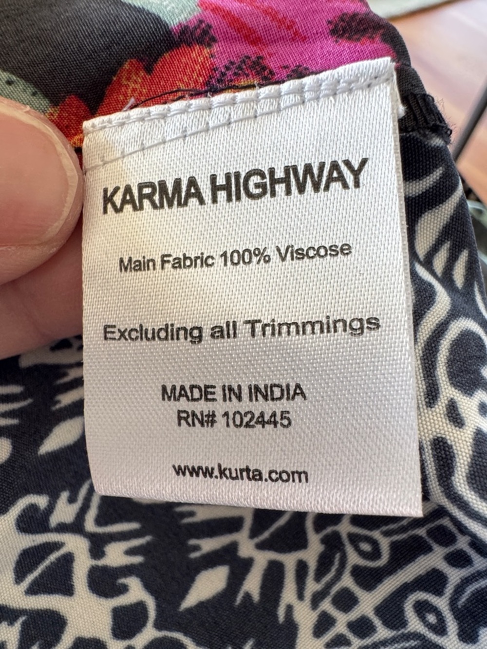 KARMA HIGHWAY Stunning Black Floral Kimono Robe with Red & Teal Blooms - Picture 5 of 6